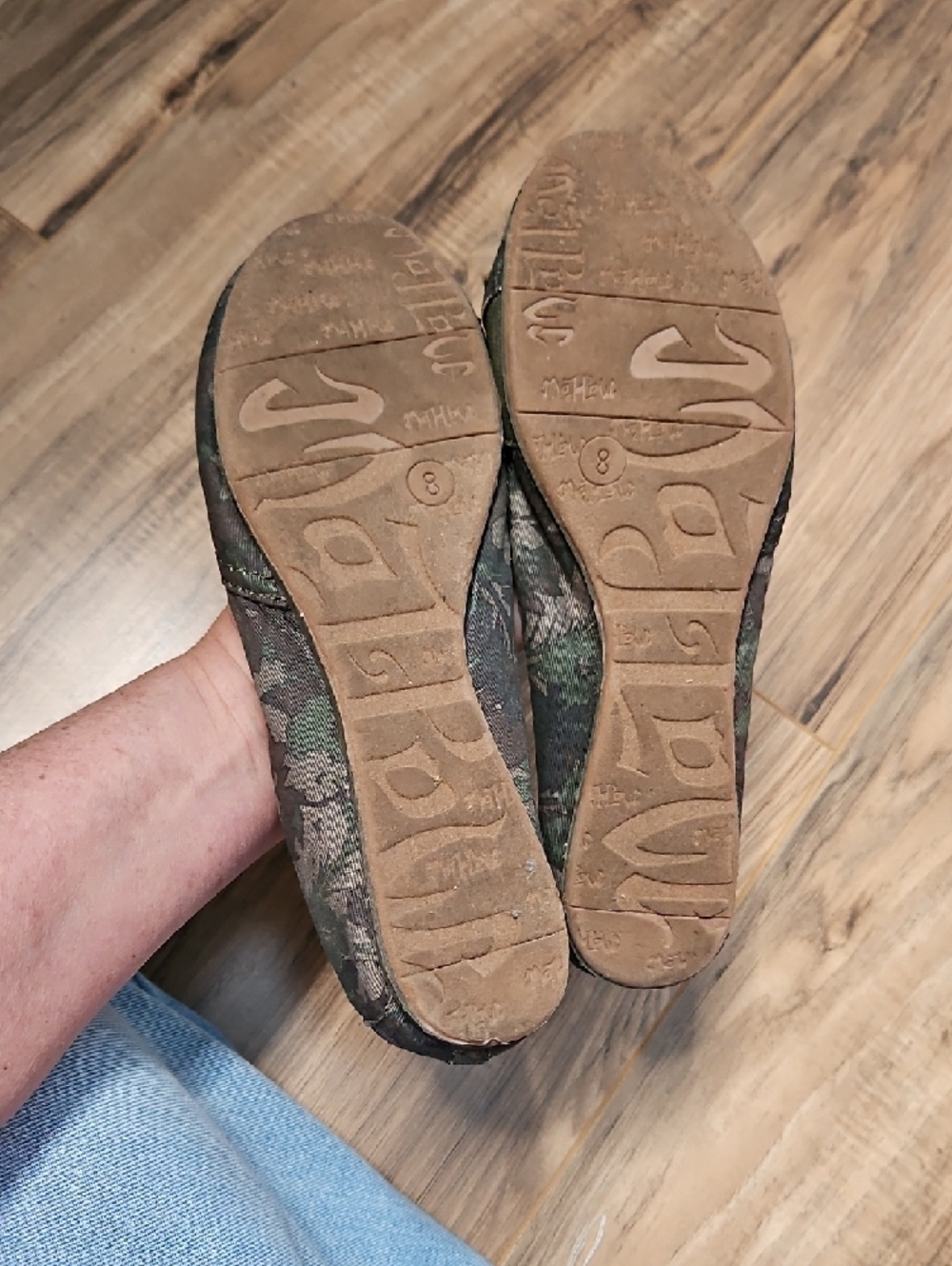 Madlove Women’s Olive Green Floral Ballet Flats 8 - Picture 10 of 11